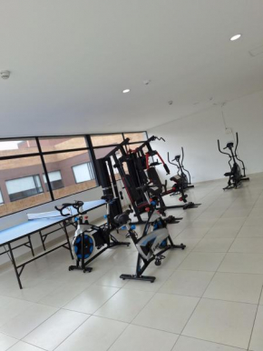 Estudio en edificio con piscina climatizada